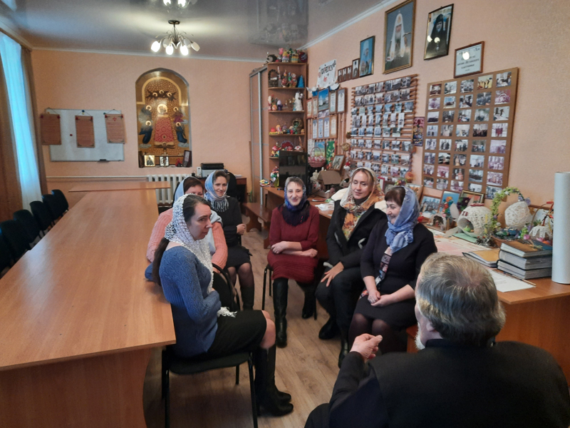 Мглинское благочиние. Собрание женского православного клуба «Сестры»