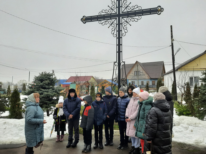 Экскурсия по храму святой великомученицы Варвары г. Мглина для учащихся Краснокосаровской СОШ