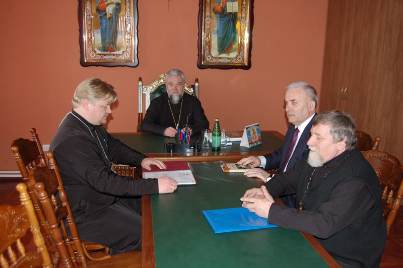 Состоялась встреча Преосвященнейшего епископа Владимира с главой Суражского муниципального района