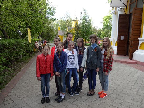 Клинцовская православная молодежь приняла участие в акции «Георгиевская ленточка»