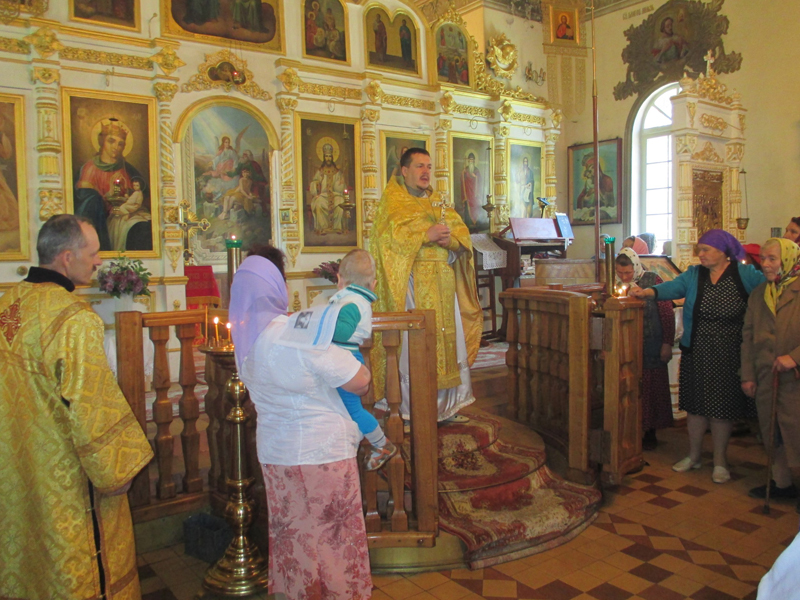 День святых жен-мироносиц в Свято-Владимирском храме п. Клетня