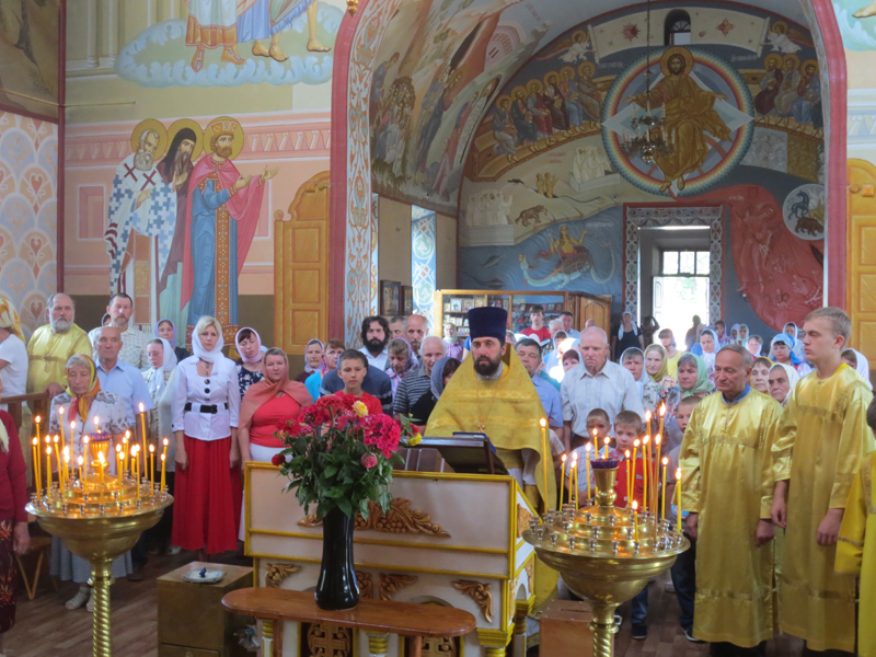 Празднества в честь Дня Крещения Руси на приходе Свято-Благовещенского храма г. Суража