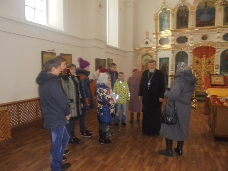 Учащиеся Краснокосаровской ООШ совершили экскурсию по храмовому комплексу Успенского собора г. Мглина