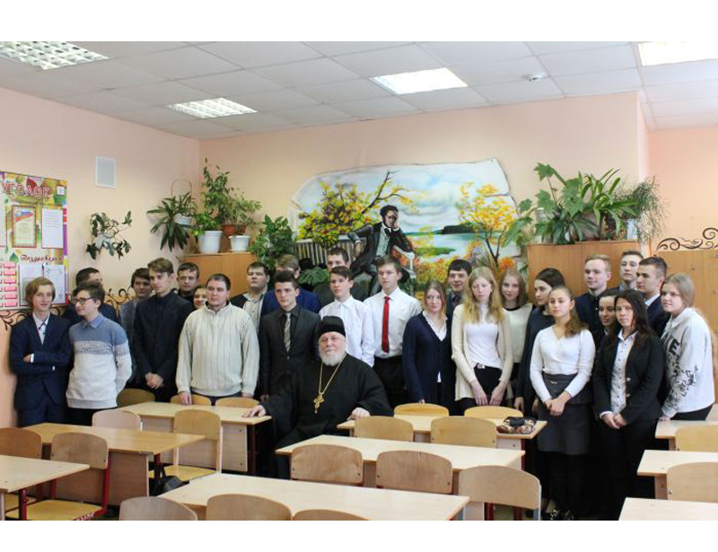 Клинцы посетил известный православный писатель протоиерей Николай Агафонов