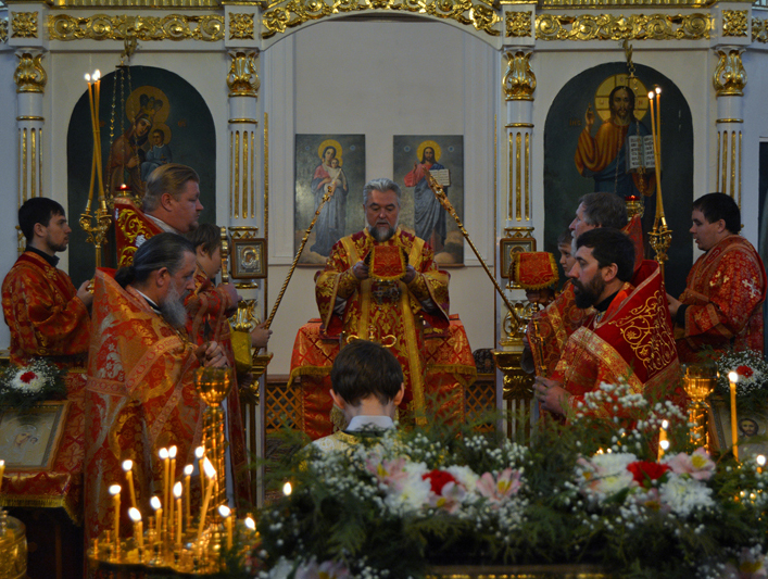 Архиерейское богослужение в день престольного торжества в храме в честь святой великомученицы Варвары г. Мглина