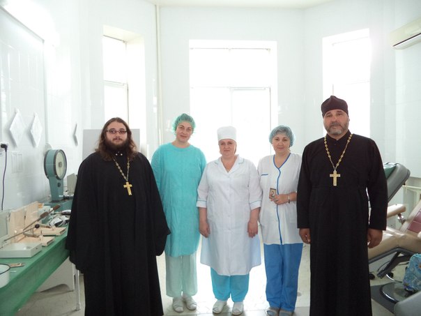 Священники Клинцовского благочиния сдали донорскую кровь