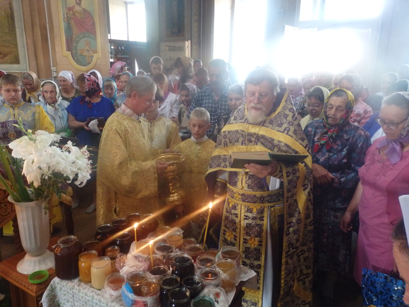 Празднование Происхождения Честных Древ Животворящего Креста Господня на приходе храма Успения Пресвятой Богородицы г. Мглина