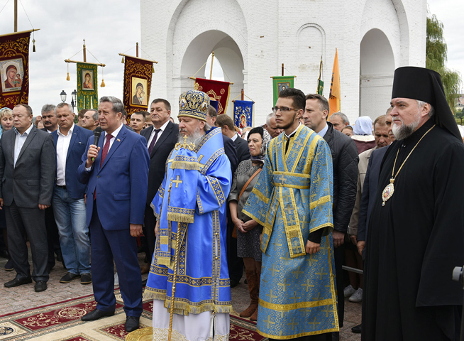 Епископ Клинцовский и Трубчевский Владимир принял участие в праздновании Свенской иконы Божией Матери