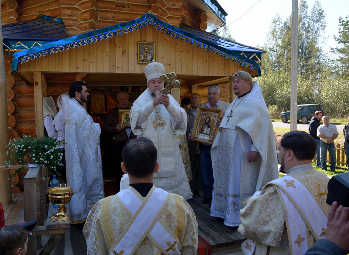 Архиерейское богослужение. Освящение храма в деревне Елисеевка Клетнянского района