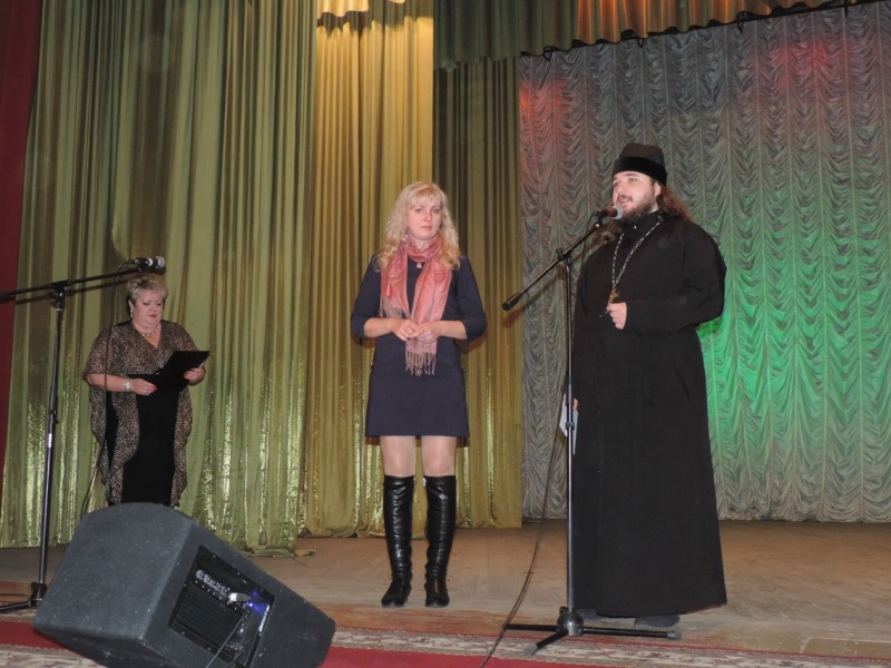 В Клинцах состоялся благотворительный концерт "Дари добро"