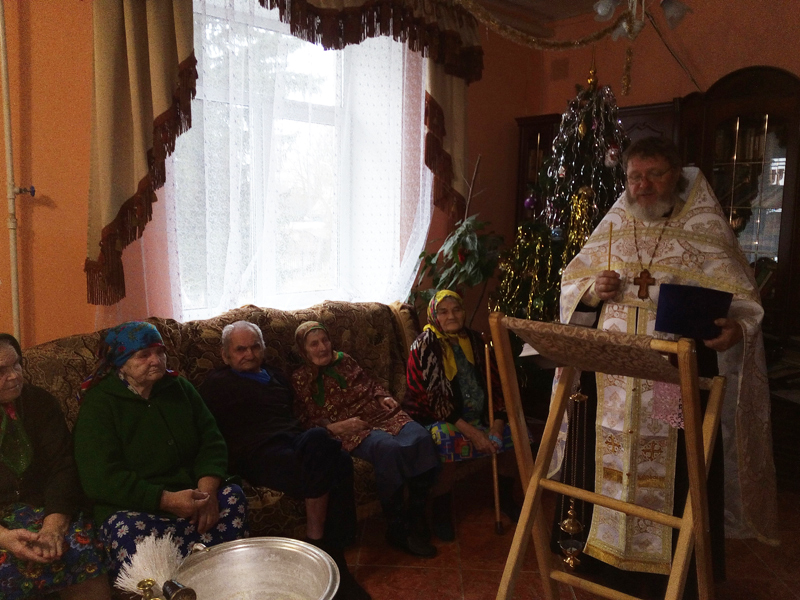 Клинцовское благочиние. Рождественское поздравление пациентов дома-интерната для пожилых людей и инвалидов села Ущерпье
