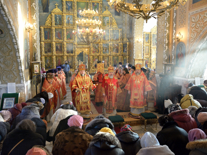 В Клинцовской епархии молитвенно отметили День Тезоименитства правящего архиерея