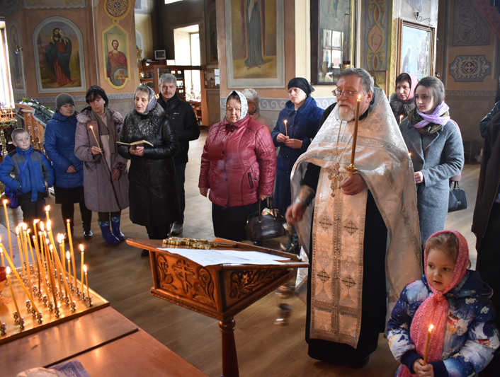 Мглинчане почтили память жертв Кемеровской трагедии общей молитвой