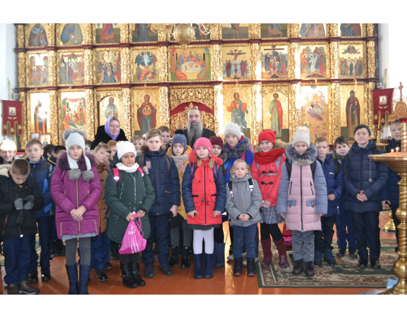 Экскурсия в православный храм, внеклассное занятие в Стародубском благочинии