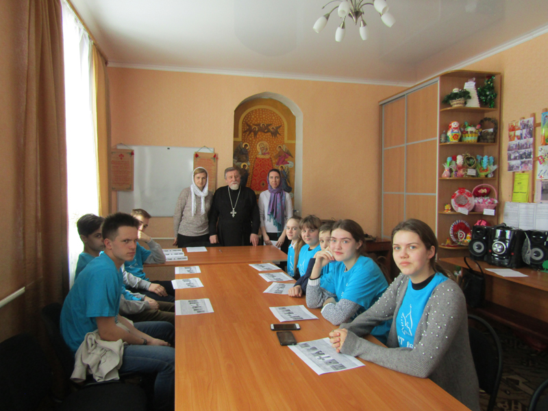 В преддверии Великого поста состоялось очередное собрание православной молодежной группы Мглинского благочиния "Свет веры"