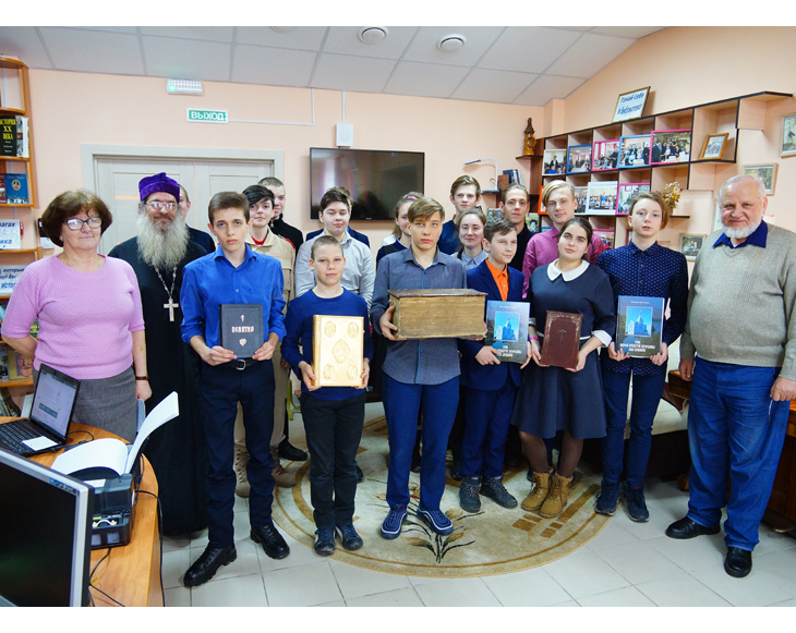 Климовское благочиние. День православной книги в библиотеке поселка Климово