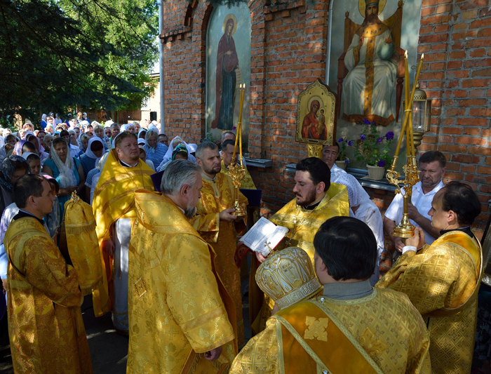 Епископ Владимир возглавил престольные торжества Владимирского прихода пгт. Клетня