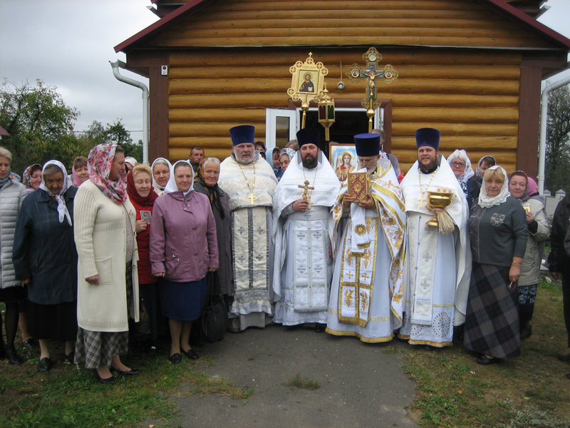 Соборное служение в п. Иванов Суражского благочиния