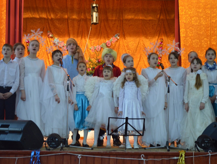 Праздничный концерт "Свет Рождества Христова" от воскресной школы Успенского храма г. Мглина
