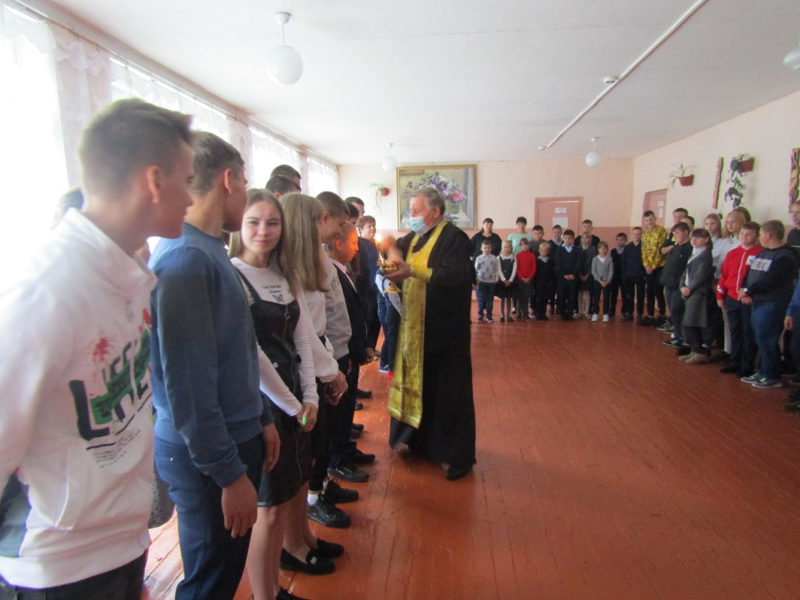 Благословение на учебные труды в Новоромановской и Луговецкой школах