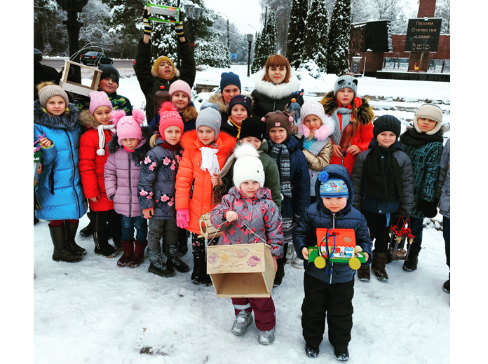 Клинцовское благочиние. Ребята воскресной школы приняли участие в акции «Покормите птиц зимой»