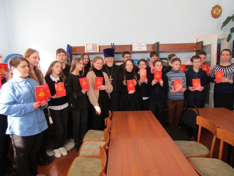 День православной книги в Мглинской детской библиотеке